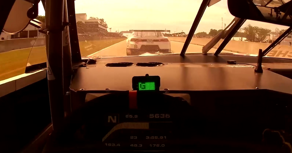 FT200 In-Car Unit during Green Flag condition